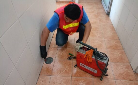 ท่อตันกรุงเทพ